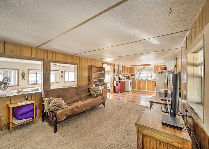3 Mi To Lake! Retreat W/ Fire Pit * Roosevelt