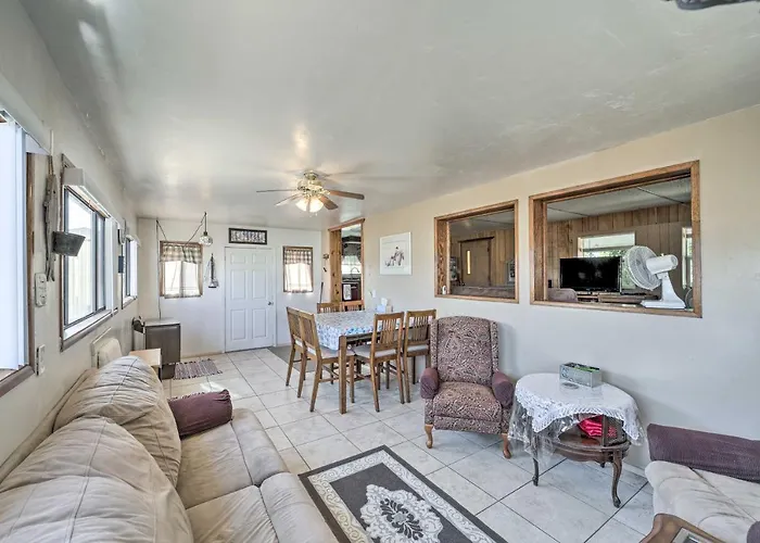 3 Mi To Lake! Retreat W/ Fire Pit Holiday home Roosevelt