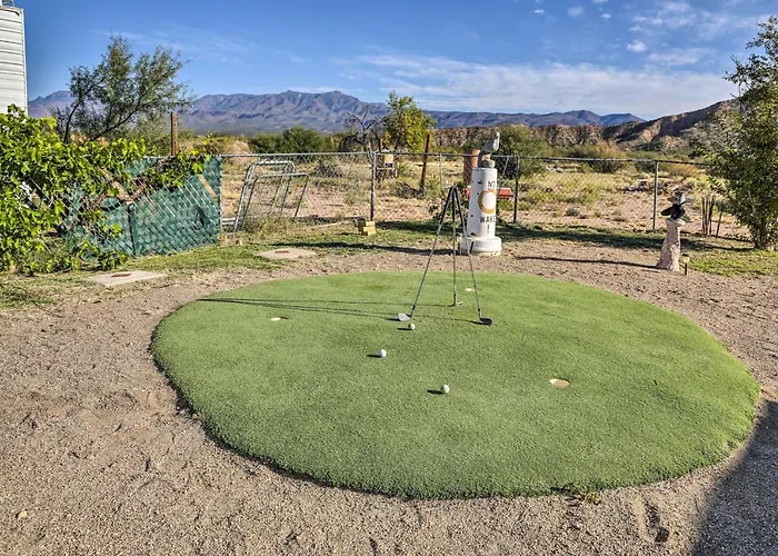 3 Mi To Lake! Retreat W/ Fire Pit *